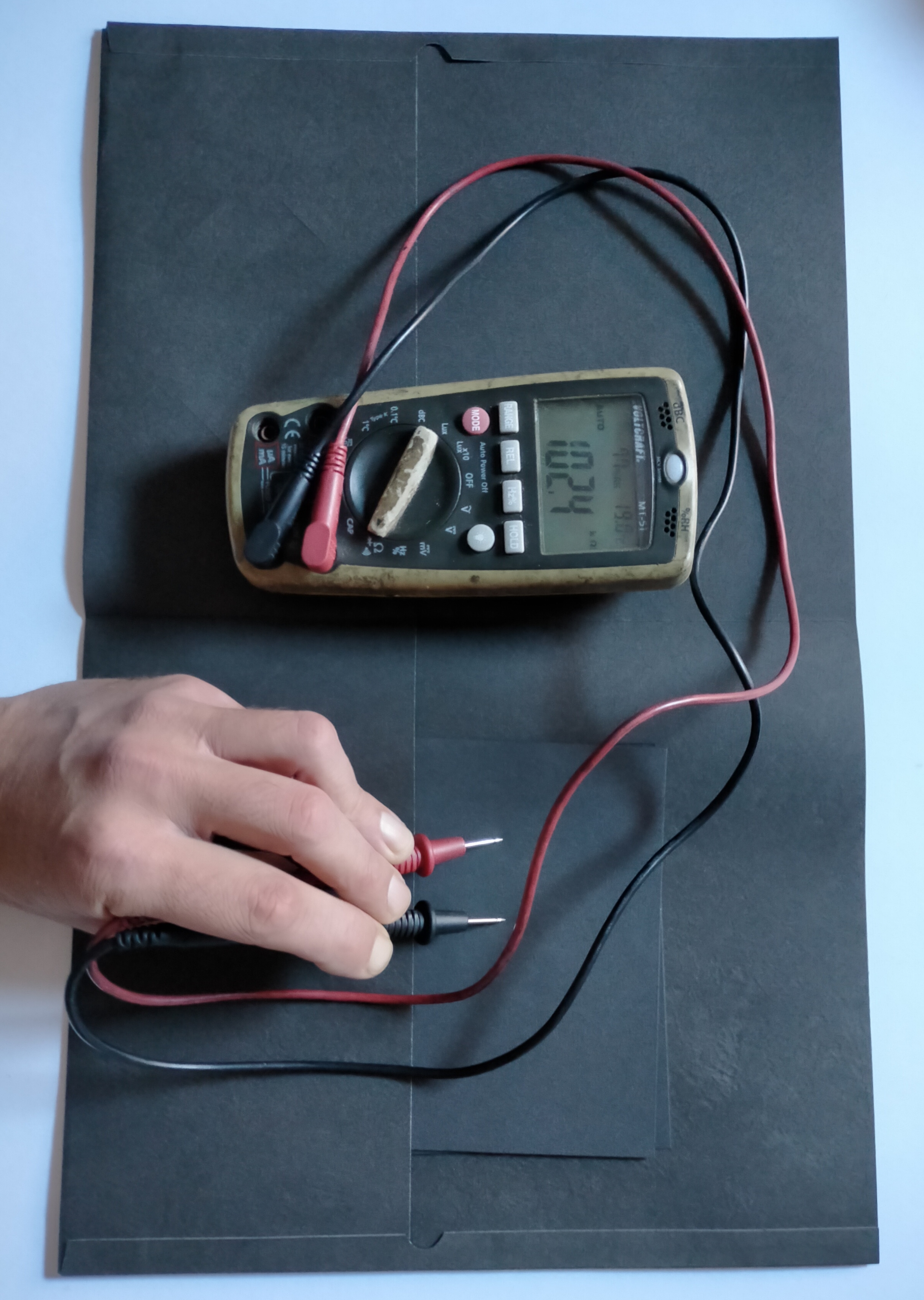 Volume Conductive Paper 100K by PapierLogiK - Multimeter